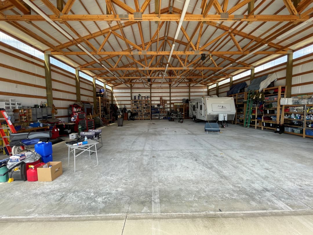 Hangar Image Hangar Image