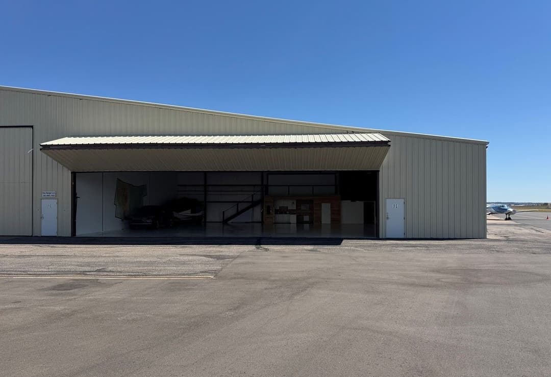 Hangar Image