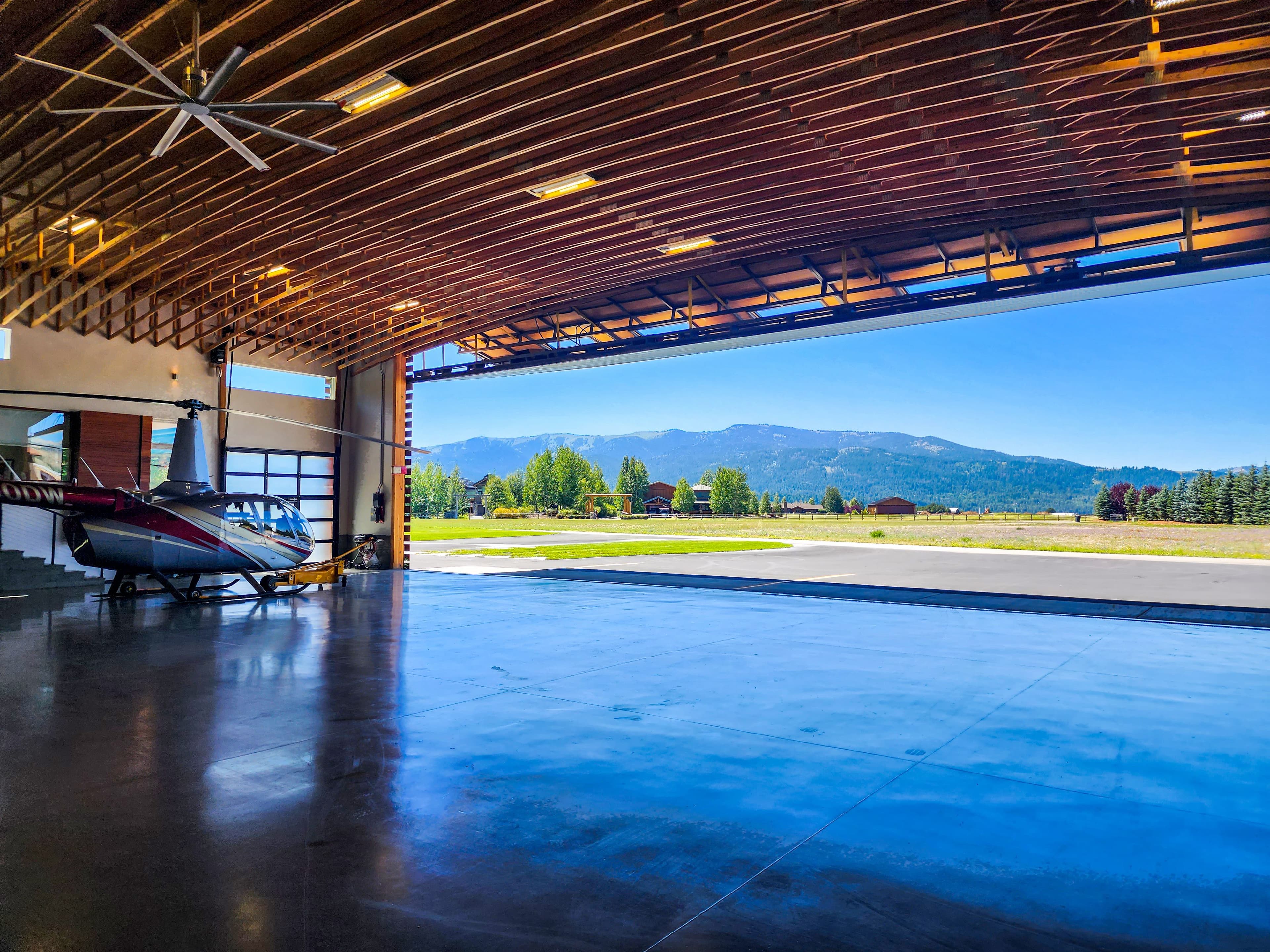 46U Alpine Airpark Hangar House For Sale 6