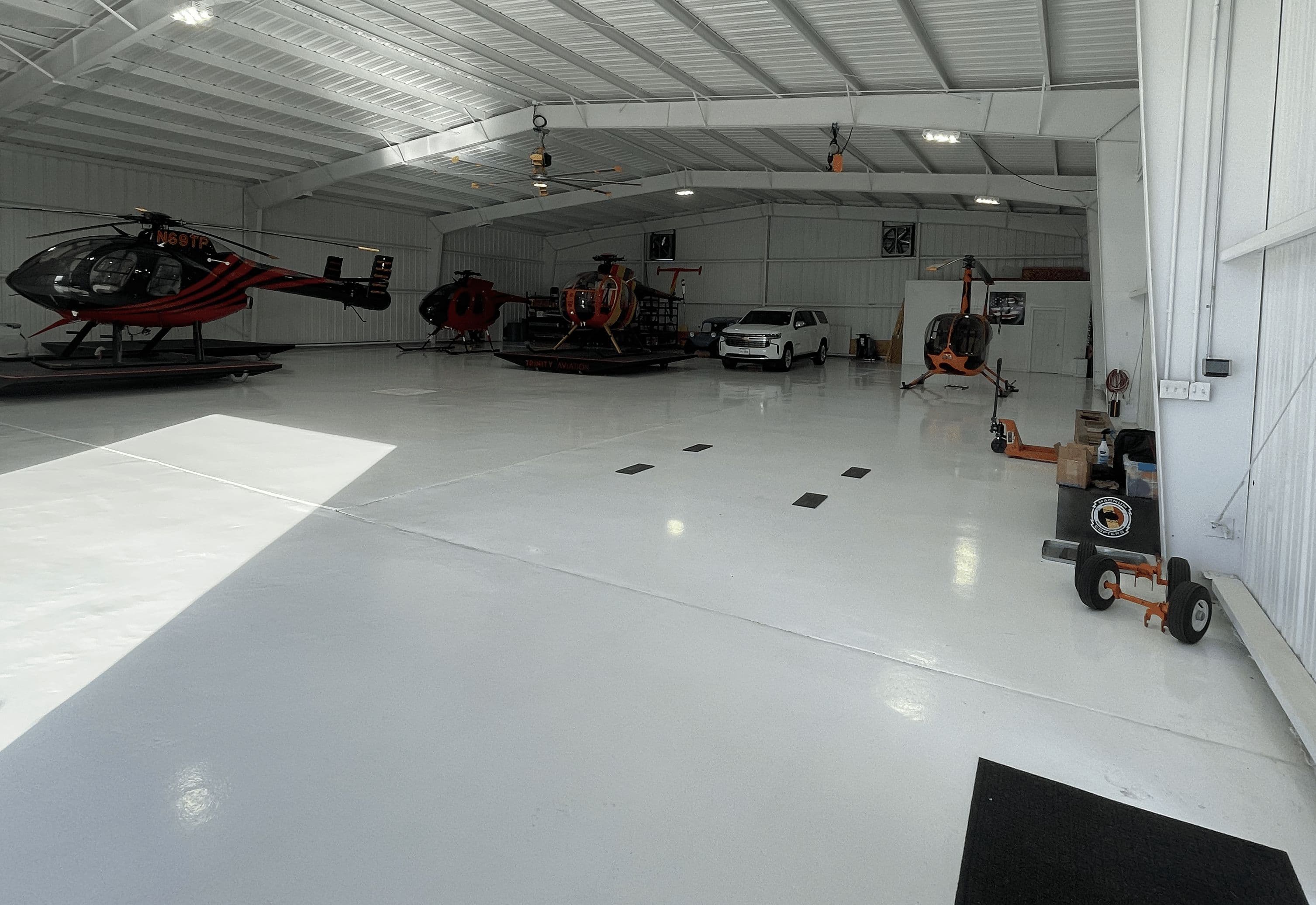 hangar popup image 7