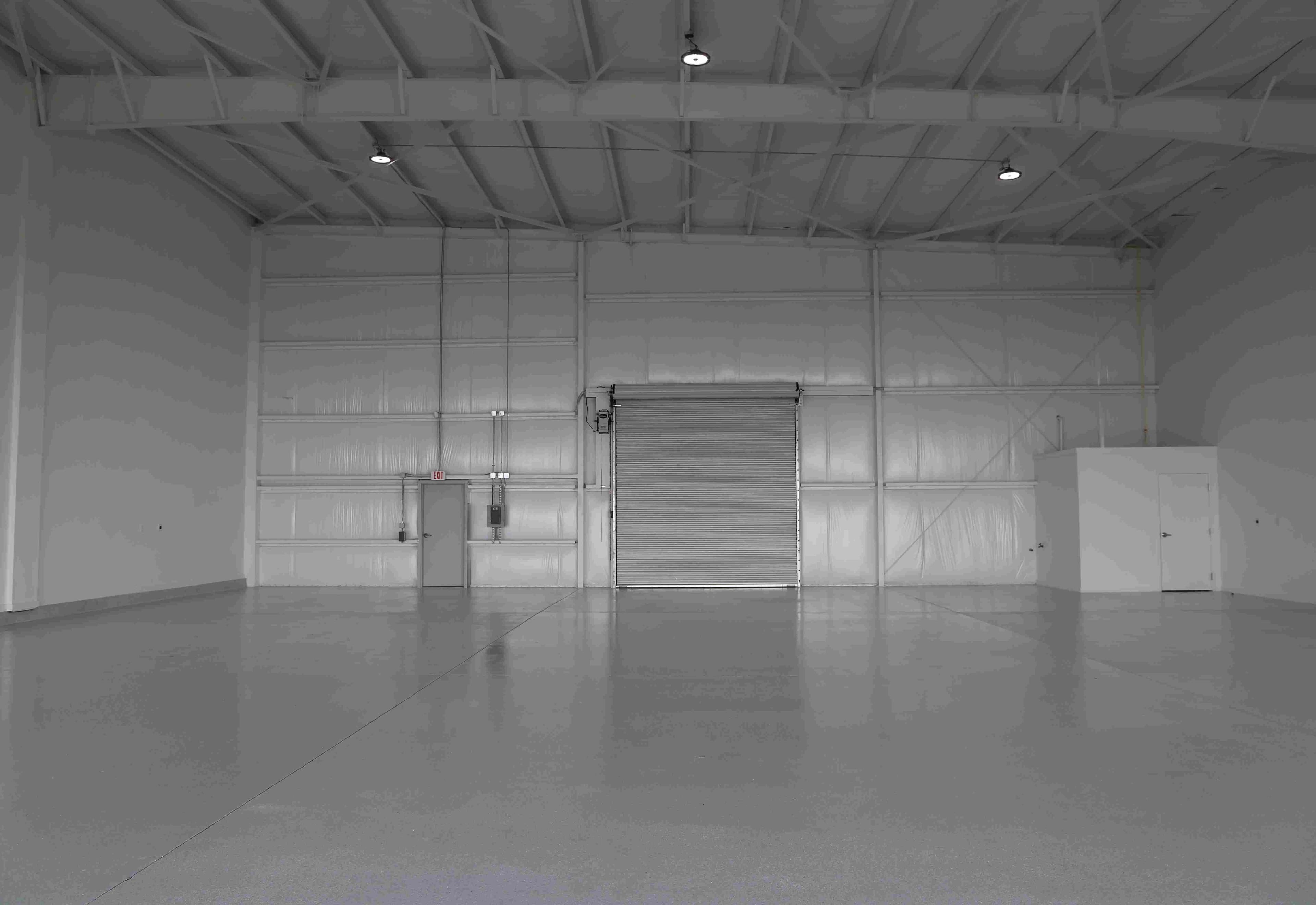 hangar popup image 5