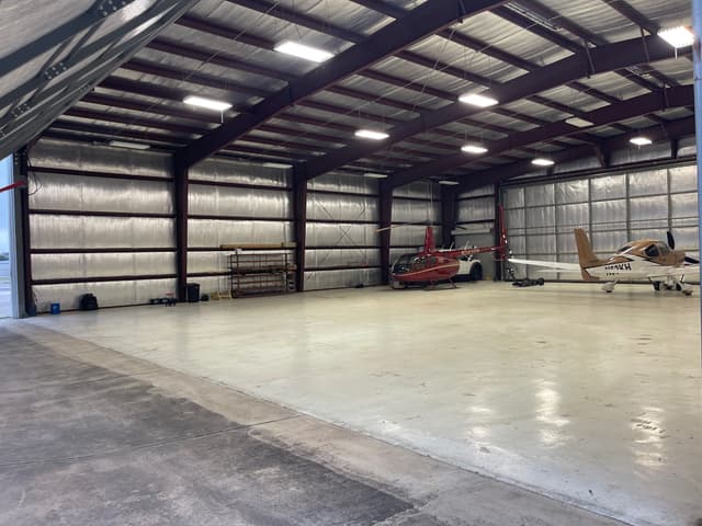 Hangar space in San Antonio area 3