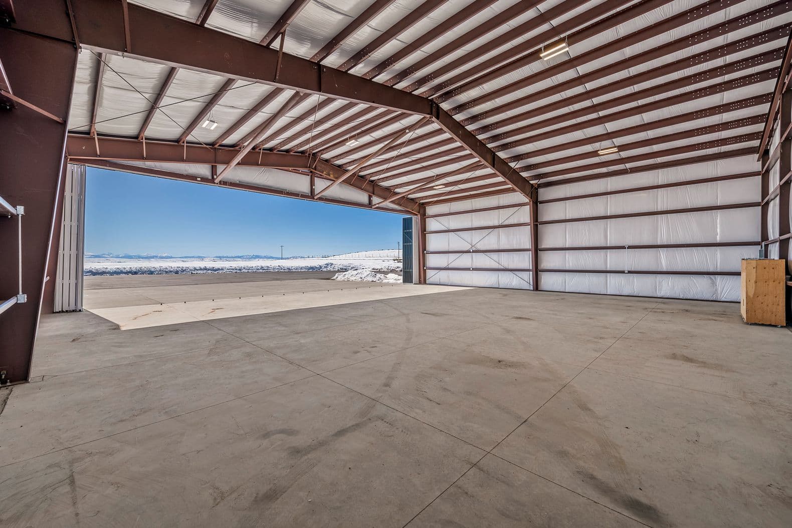 Only Hangar For Sale Near Park City Utah 5