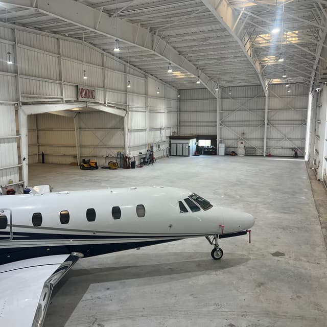 Turbine Hangar Space - Fully Serviced 2