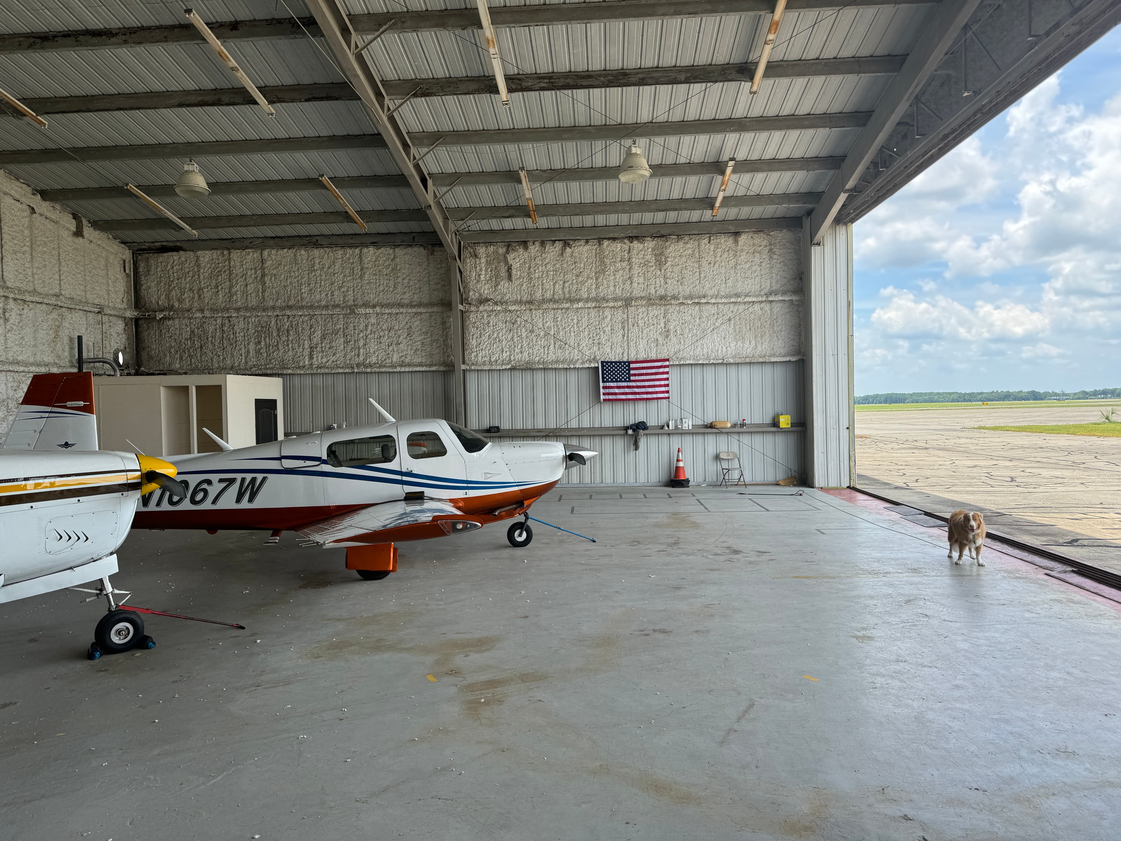 Light Aircraft Long Term Hangar spot at KSAV 4