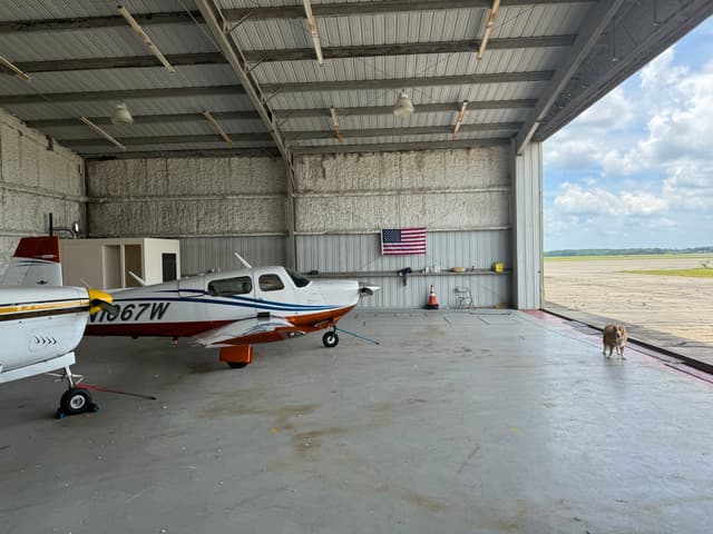 Light Aircraft Long Term Hangar spot at KSAV 3