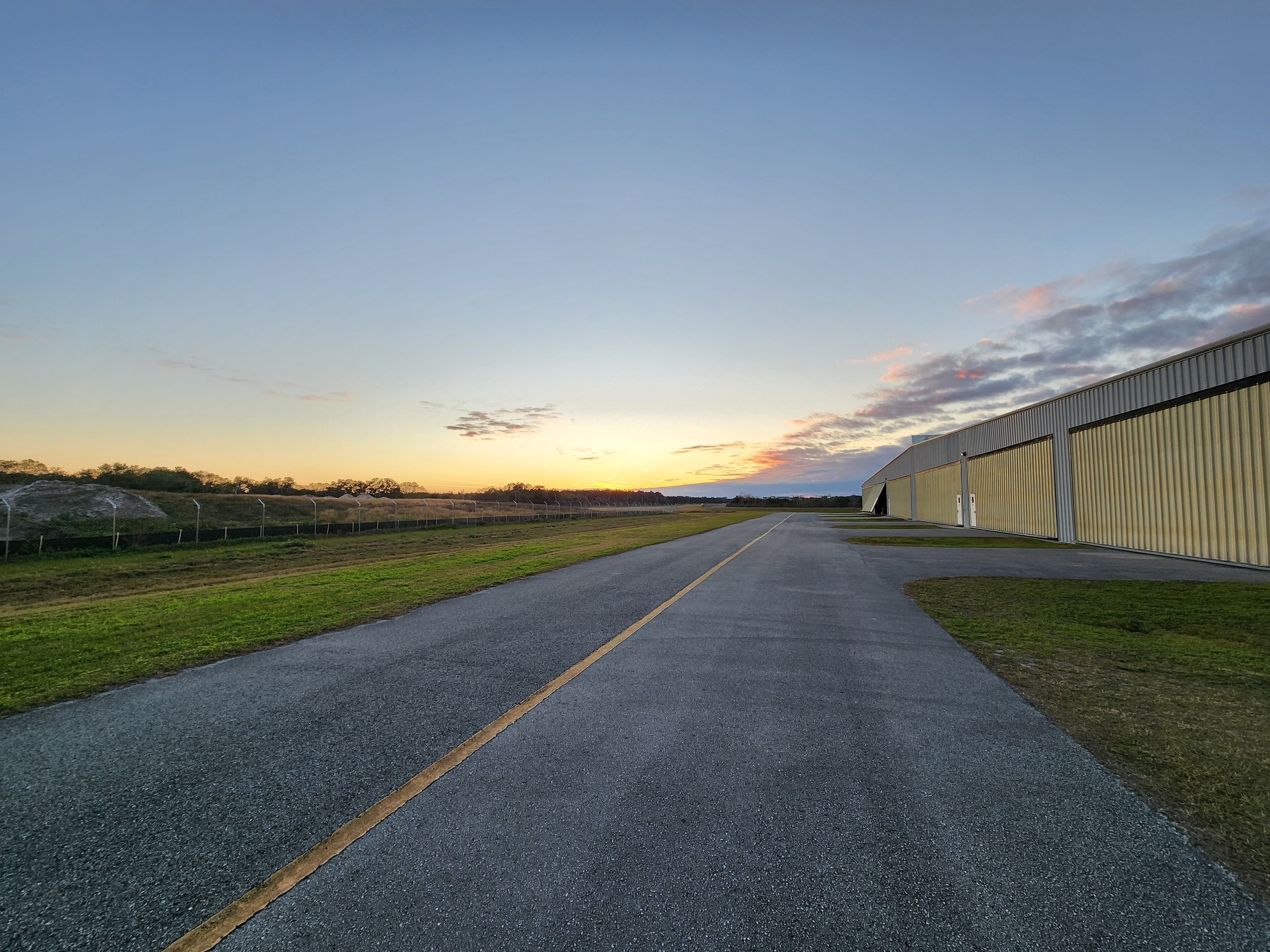 hangar popup image 2