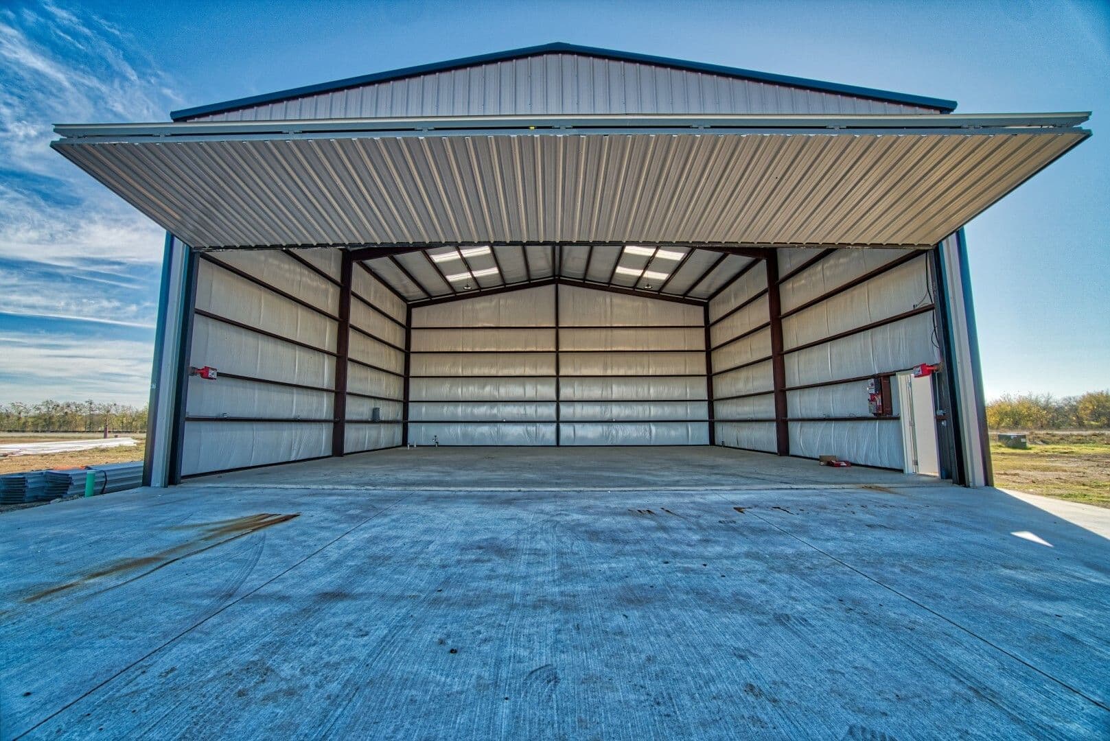 hangar popup image 11