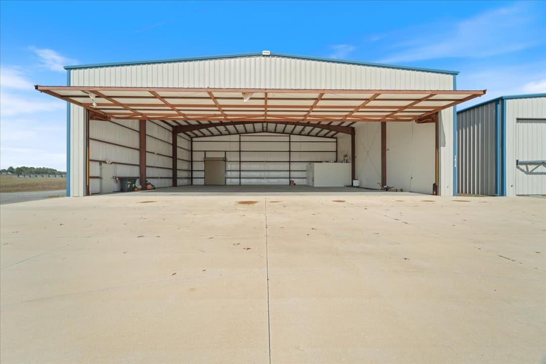 Hangar Image