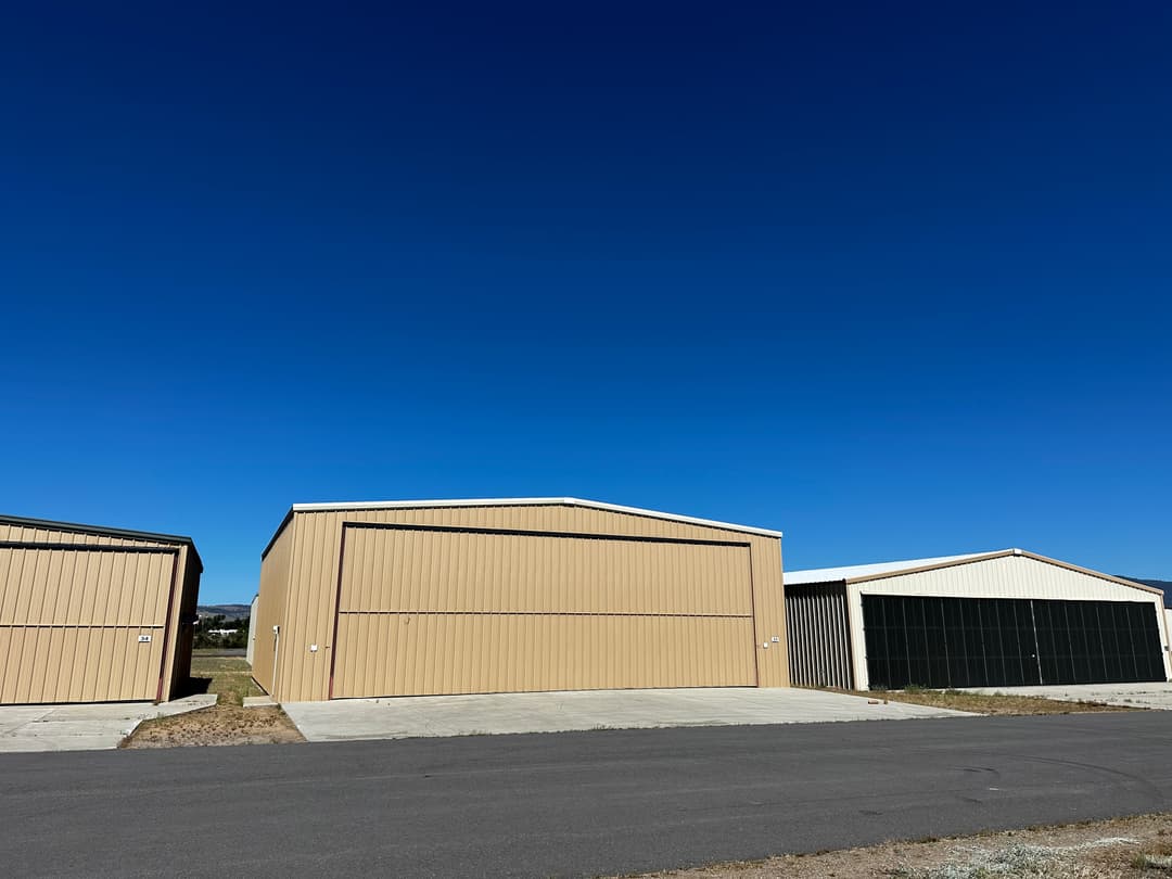 Hangar Image Hangar Image
