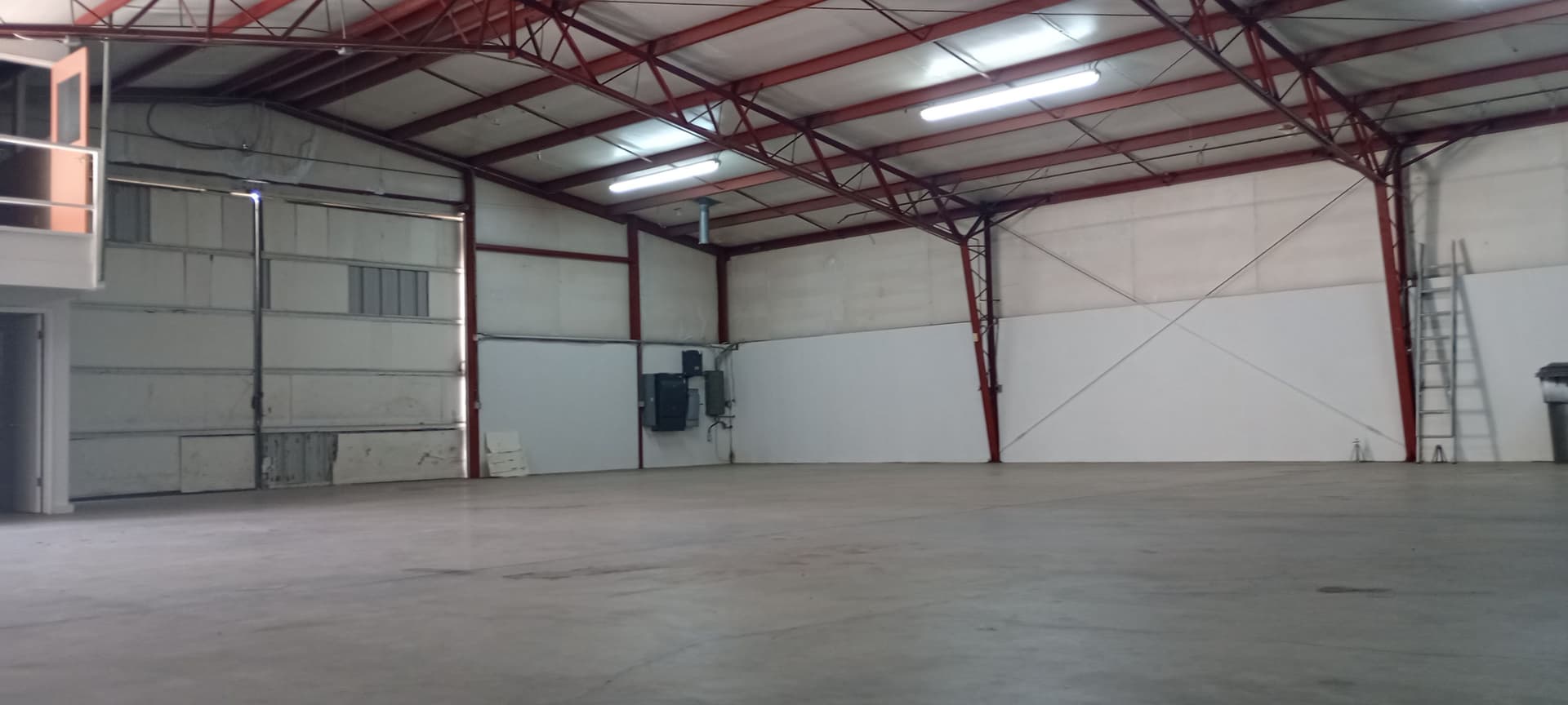 Hangar Image